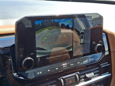 2023 Nissan Pathfinder Platinum 4WD