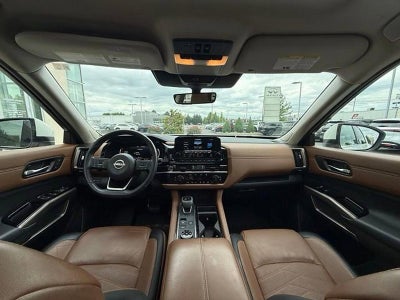 2023 Nissan Pathfinder Platinum 4WD