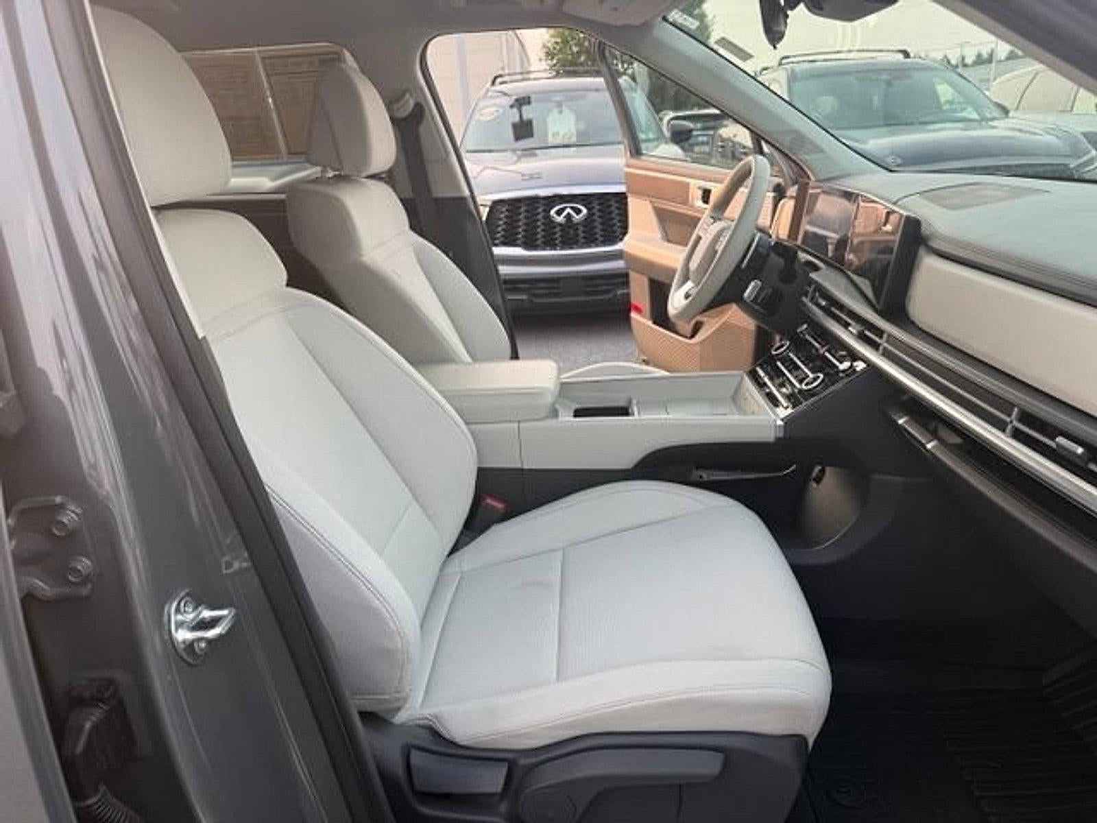 2025 Hyundai SANTA FE SE AWD