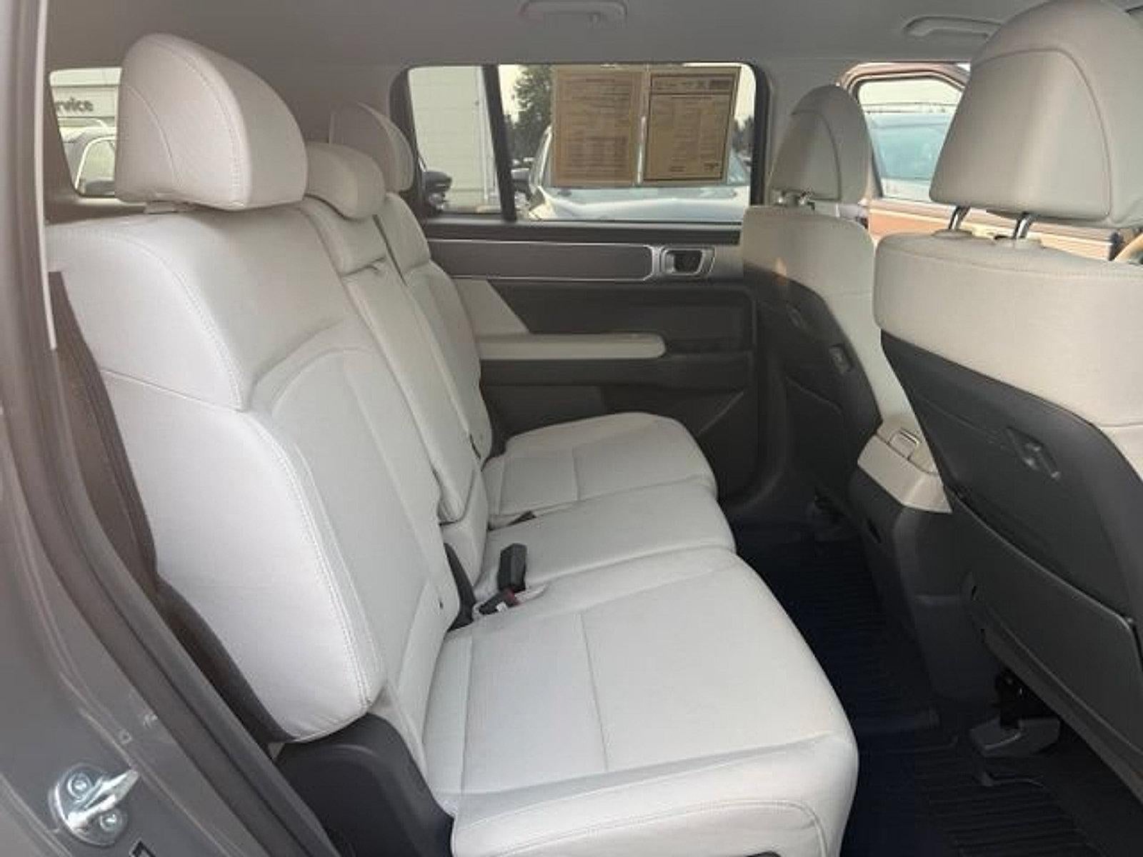 2025 Hyundai SANTA FE SE AWD
