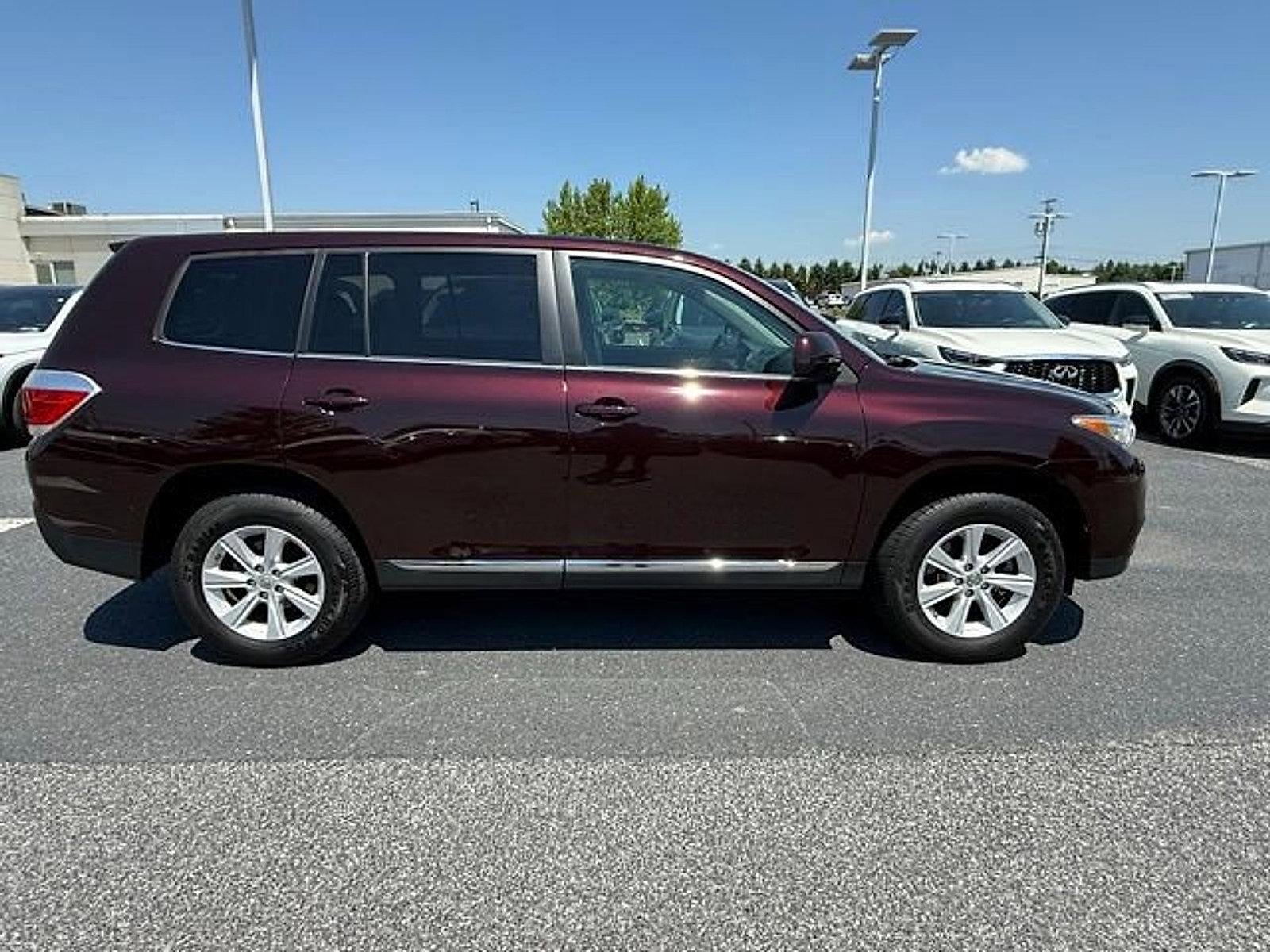 2013 Toyota Highlander 4WD 4dr V6 (Natl)