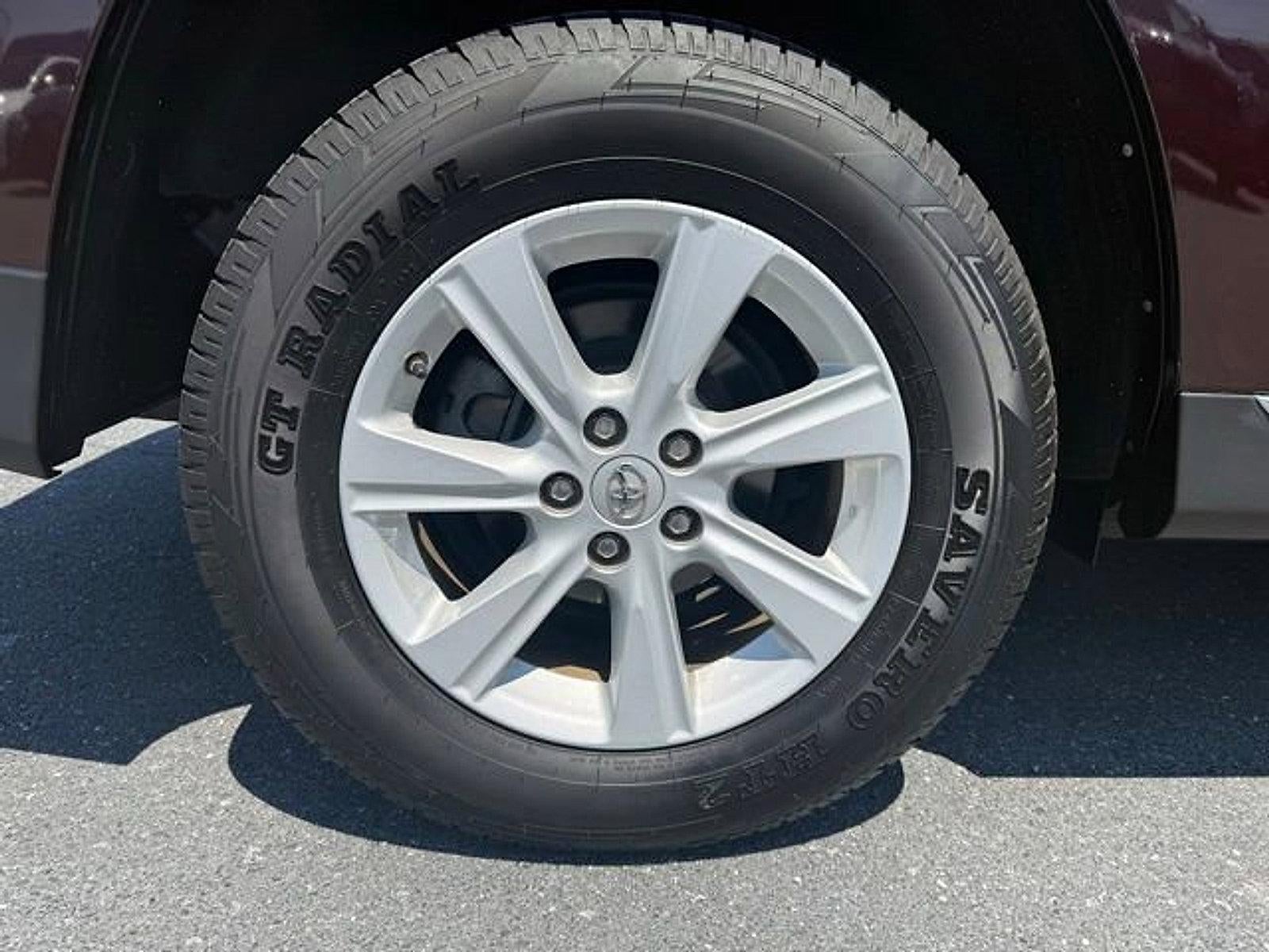 2013 Toyota Highlander 4WD 4dr V6 (Natl)