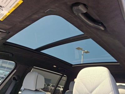 2026 BMW X7 xDrive40i Sports Activity Vehicle