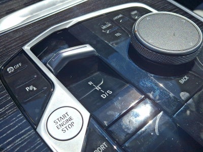 2026 BMW X7 xDrive40i Sports Activity Vehicle