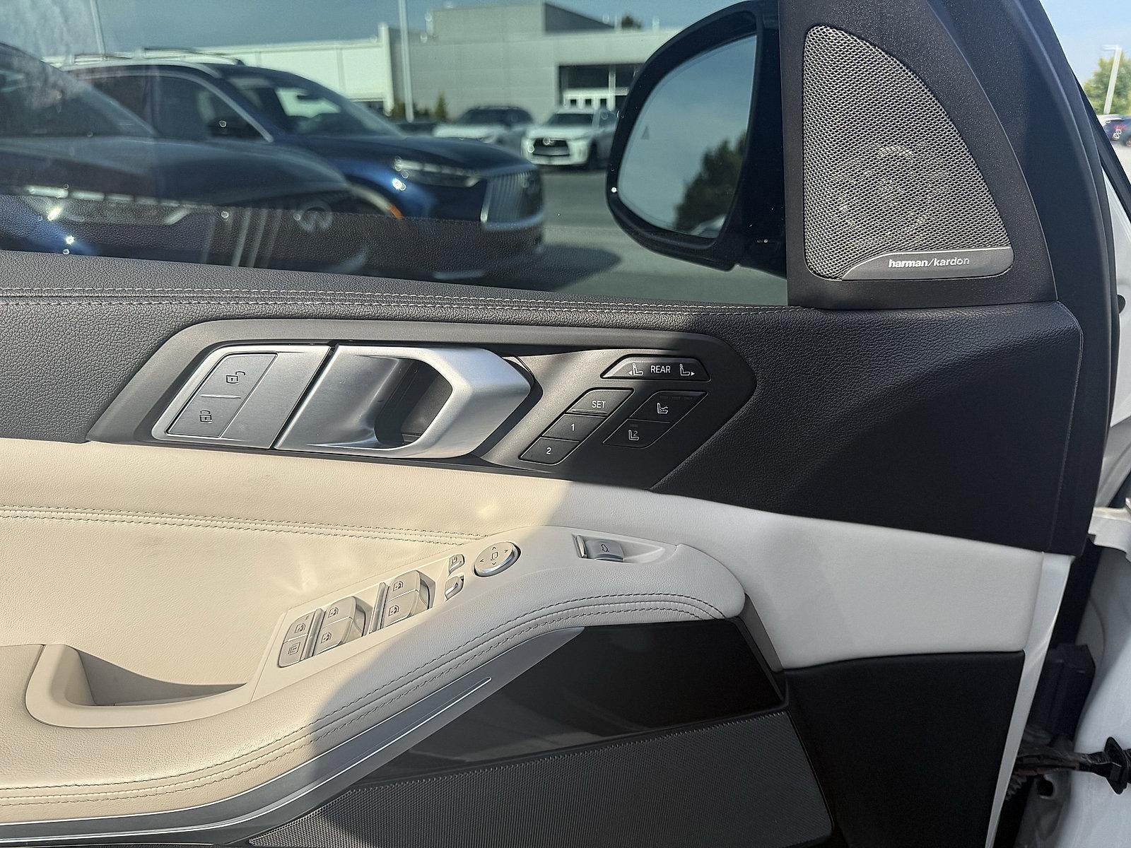2021 BMW X7 M50i Sports Activity Vehicle