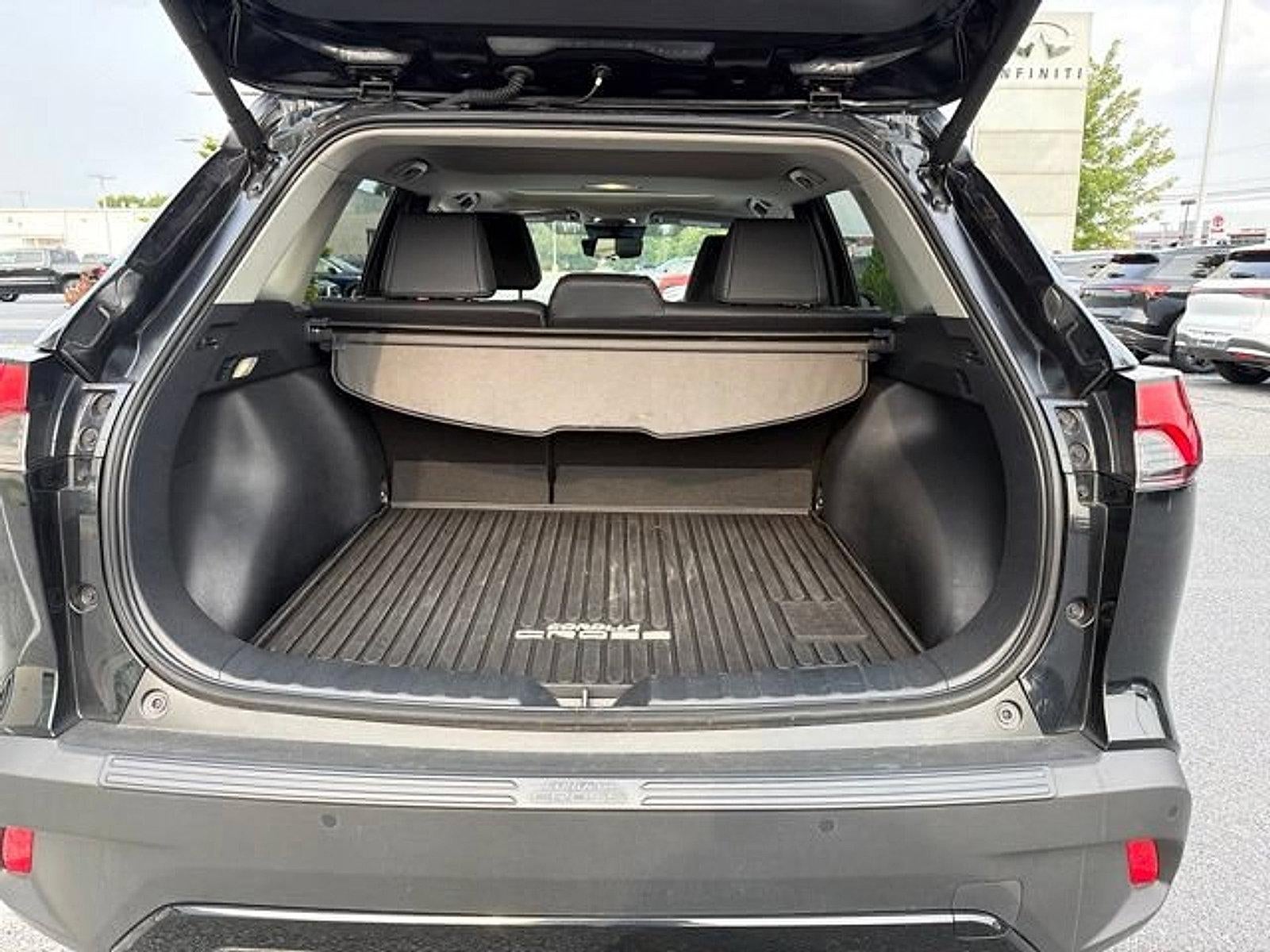 2025 Toyota Corolla Cross XLE 4WD (Natl)