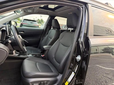 2025 Toyota Corolla Cross XLE 4WD (Natl)