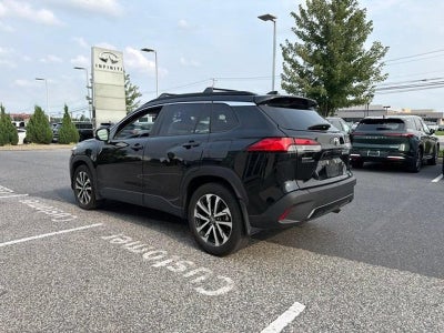 2025 Toyota Corolla Cross XLE 4WD (Natl)
