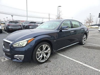 2017 INFINITI Q70L 3.7 AWD