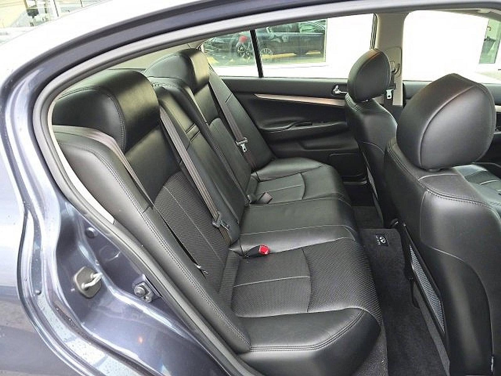 2012 INFINITI G37 Sedan x AWD