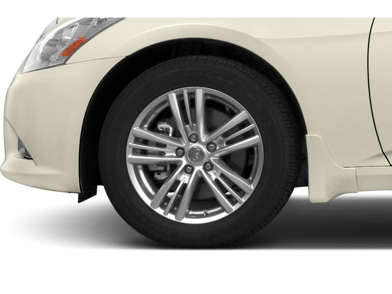2015 INFINITI Q40 AWD