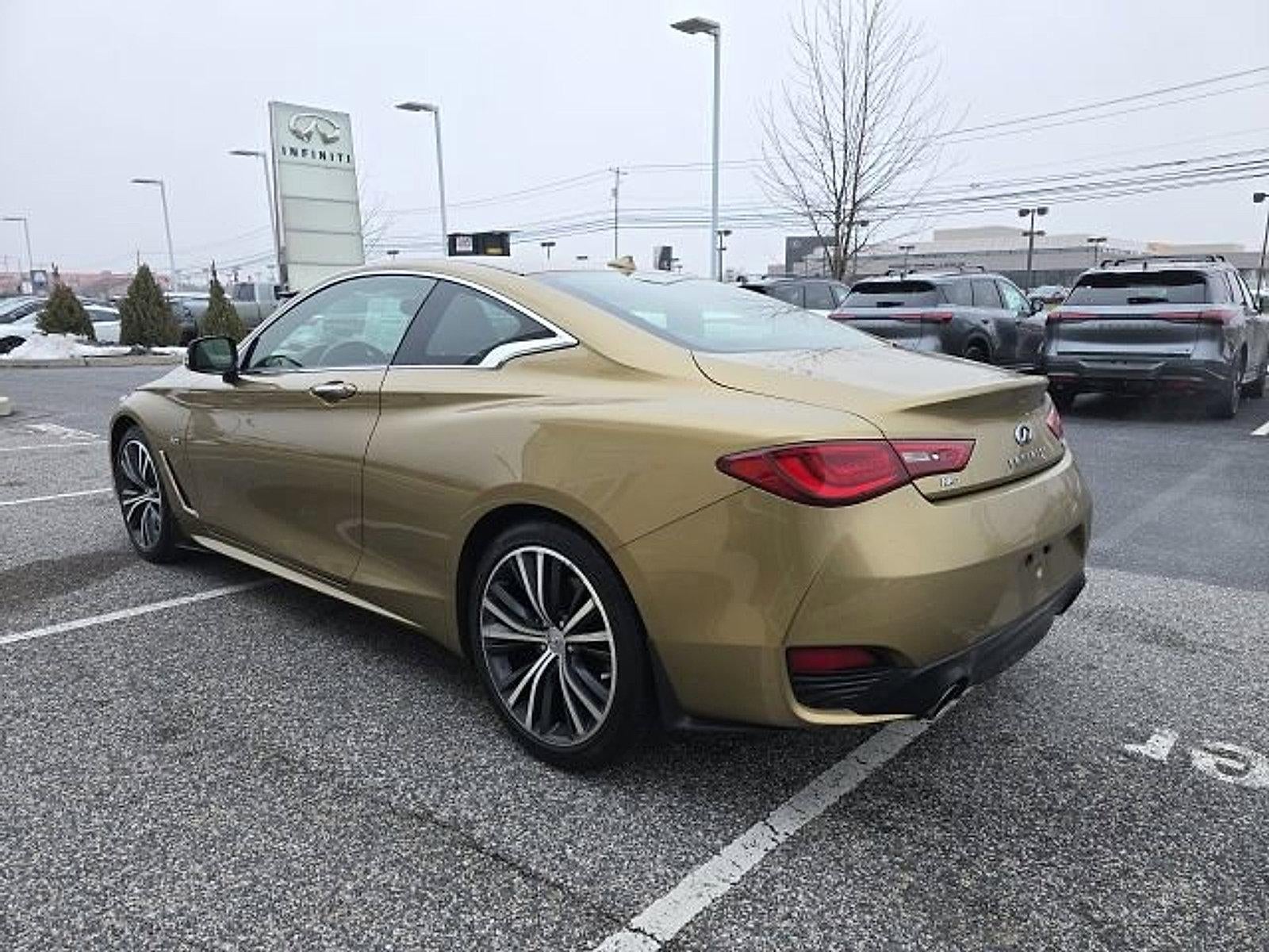 2018 INFINITI Q60 3.0t LUXE AWD