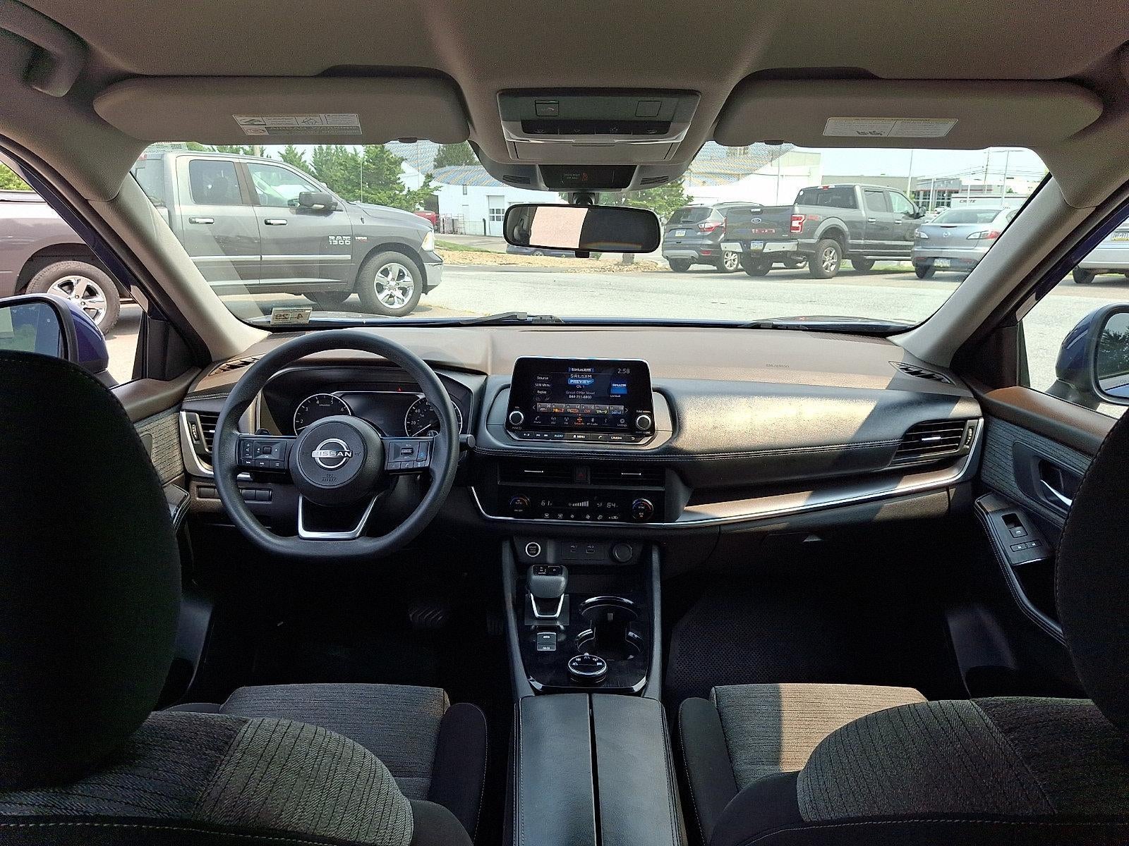 2023 Nissan Rogue AWD SV