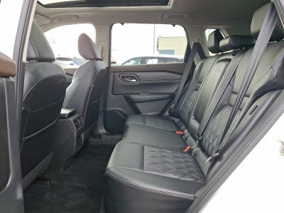 2023 Nissan Rogue AWD Platinum *Ltd Avail*