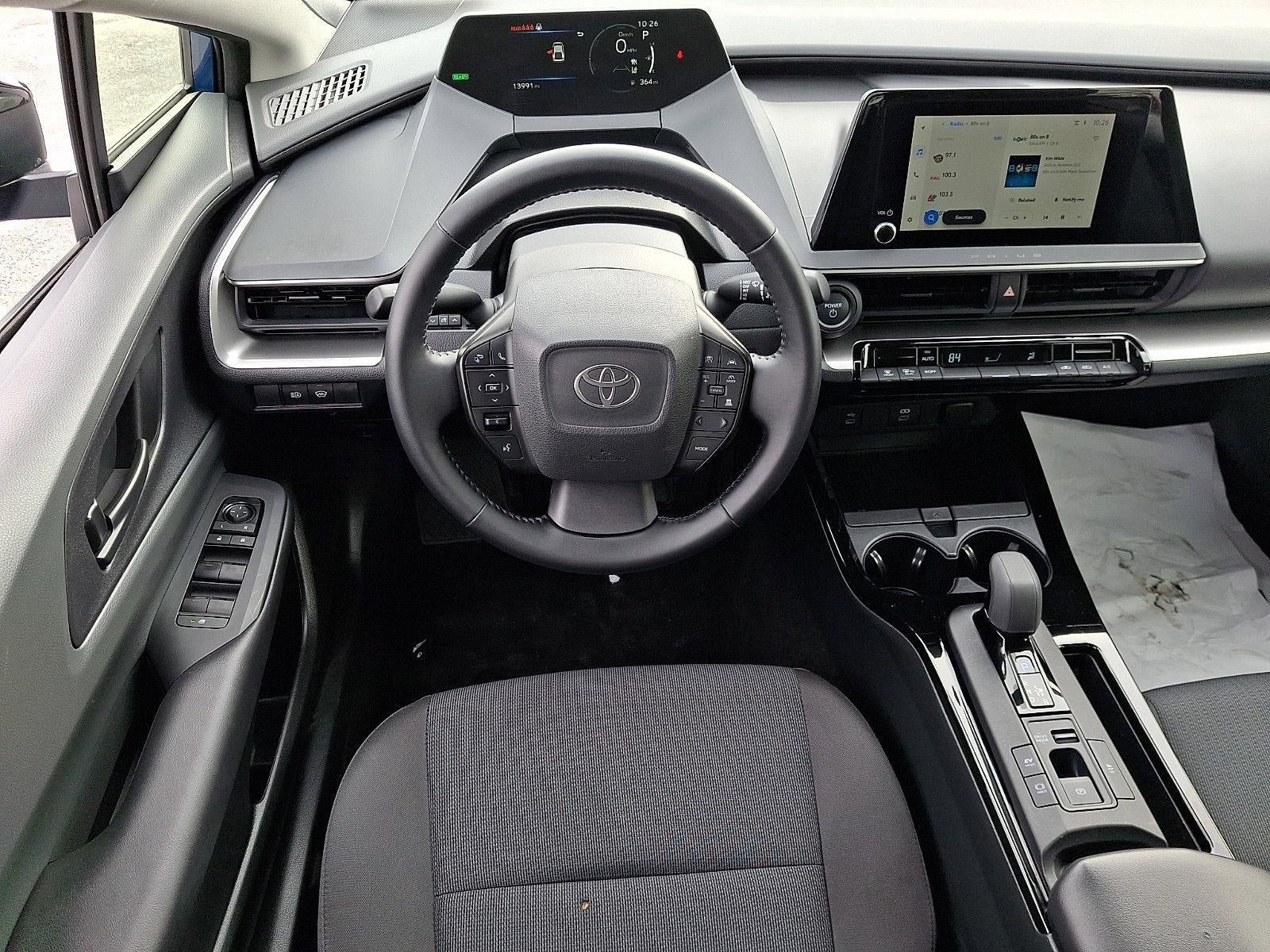 2025 Toyota Prius LE (Natl)