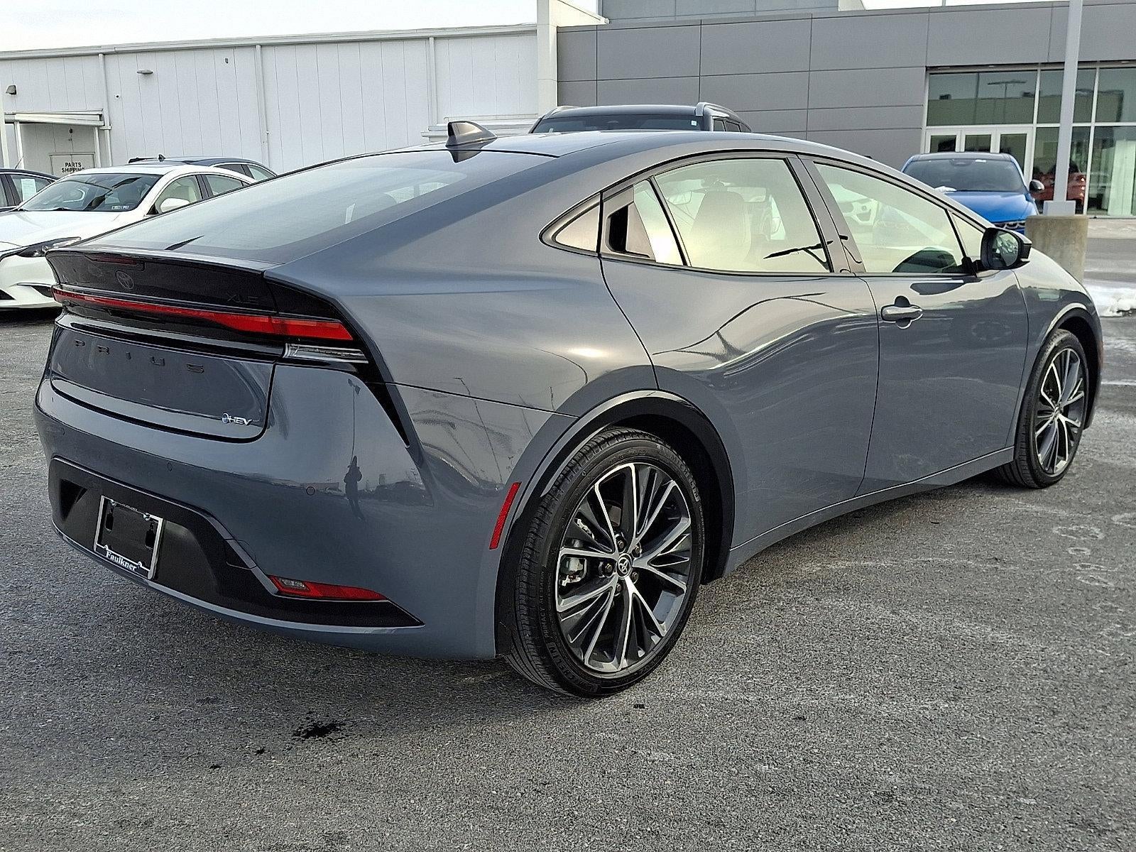 2025 Toyota Prius XLE (Natl)