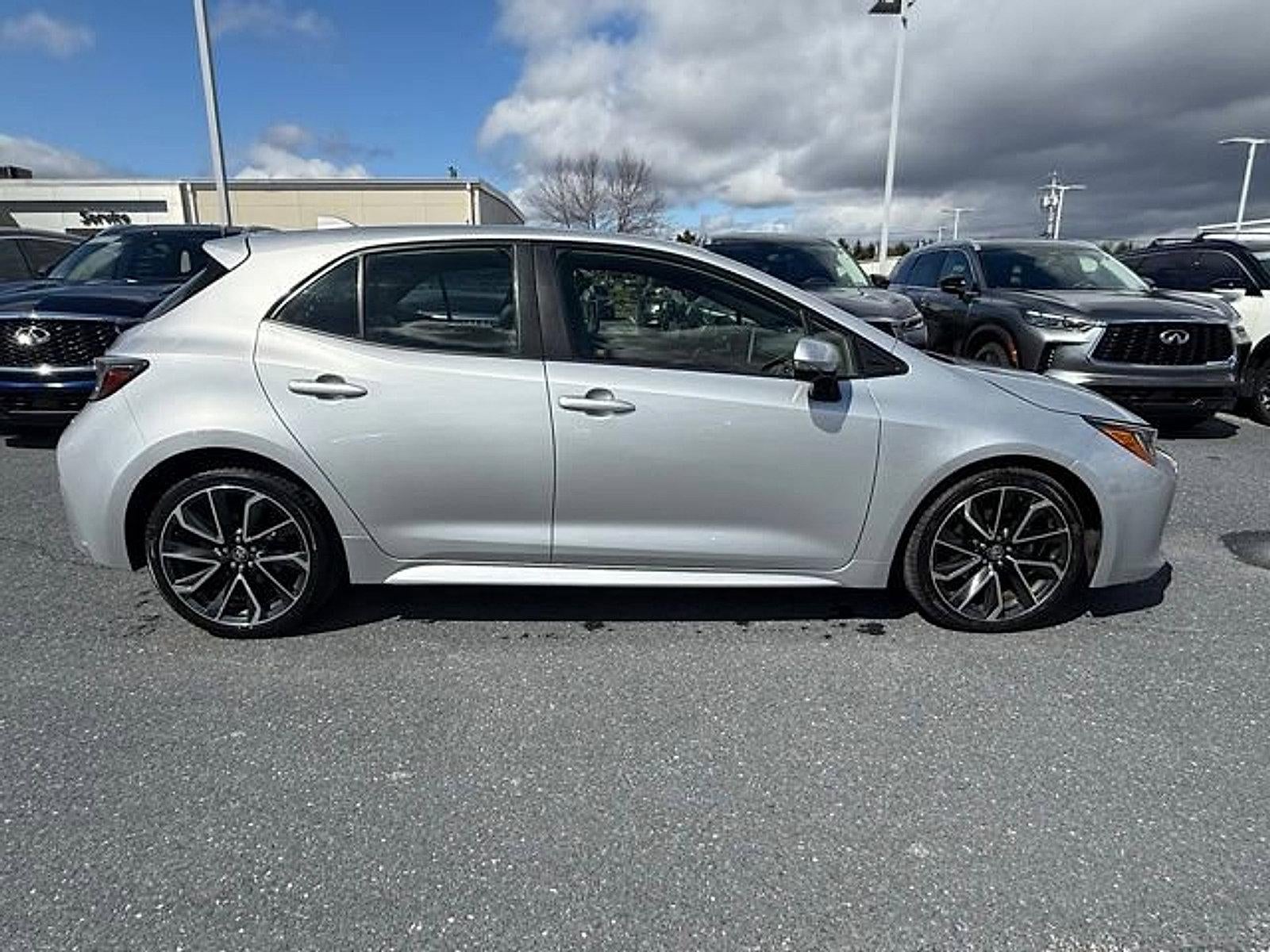 2020 Toyota Corolla Hatchback XSE CVT (Natl)