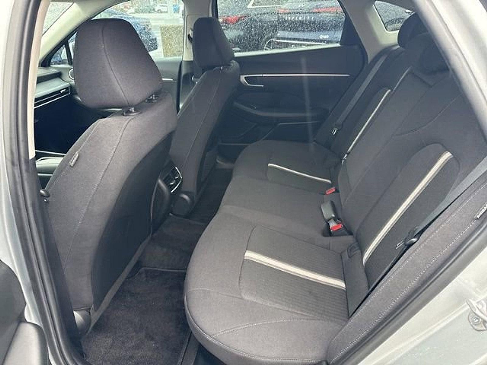 2024 Hyundai SONATA HYBRID SEL 2.0L