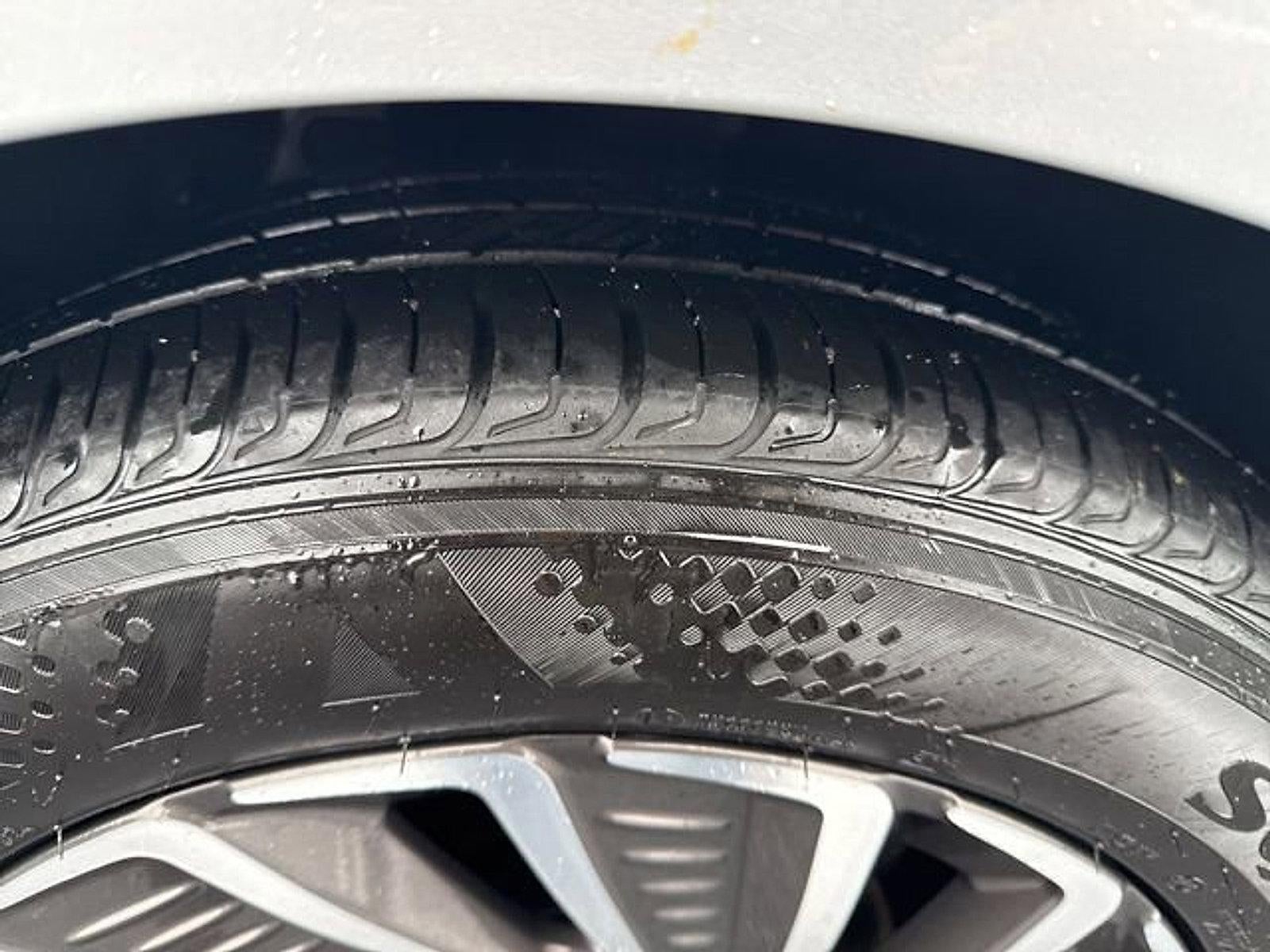 2024 Hyundai SONATA HYBRID SEL 2.0L