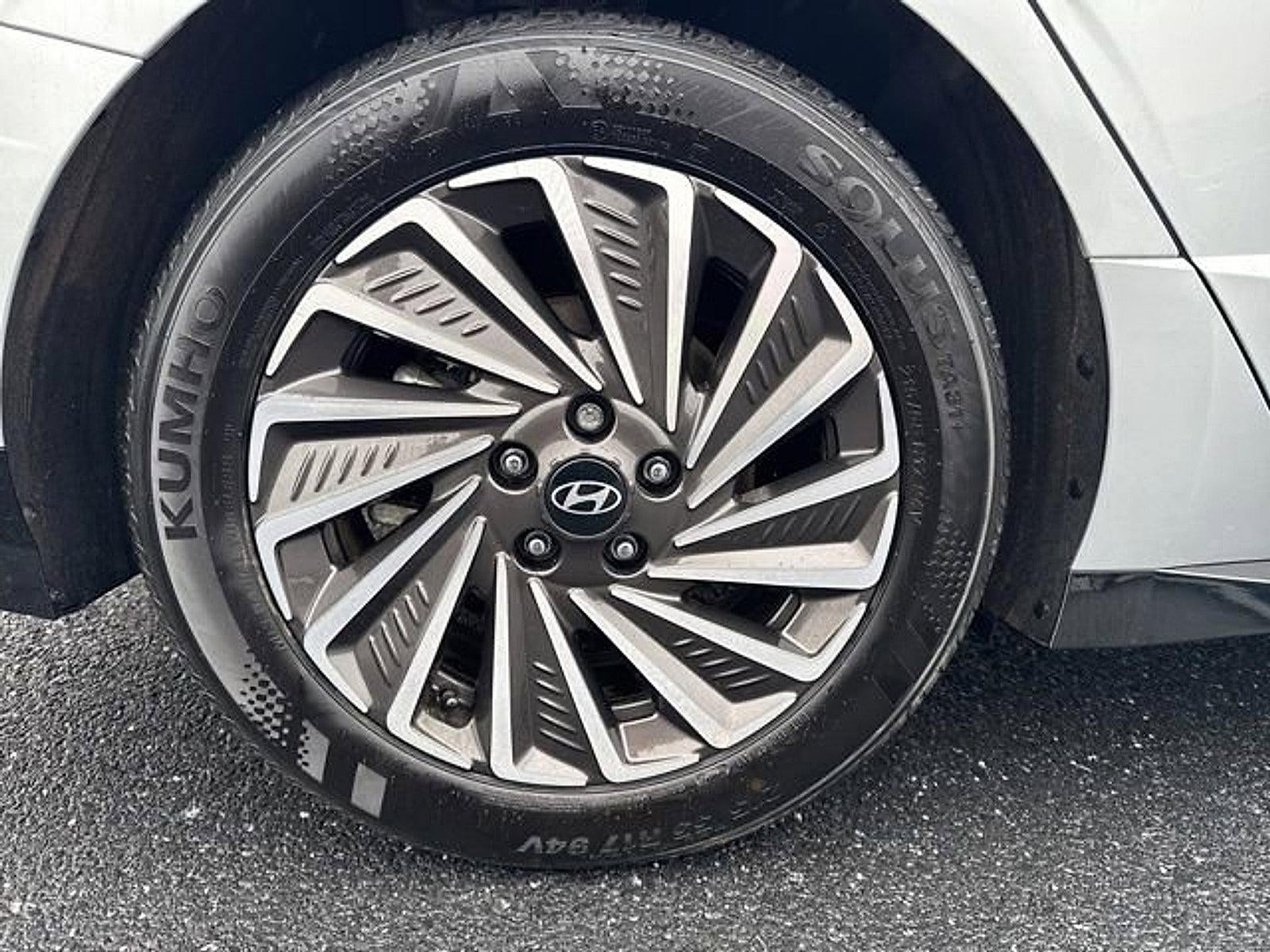 2024 Hyundai SONATA HYBRID SEL 2.0L