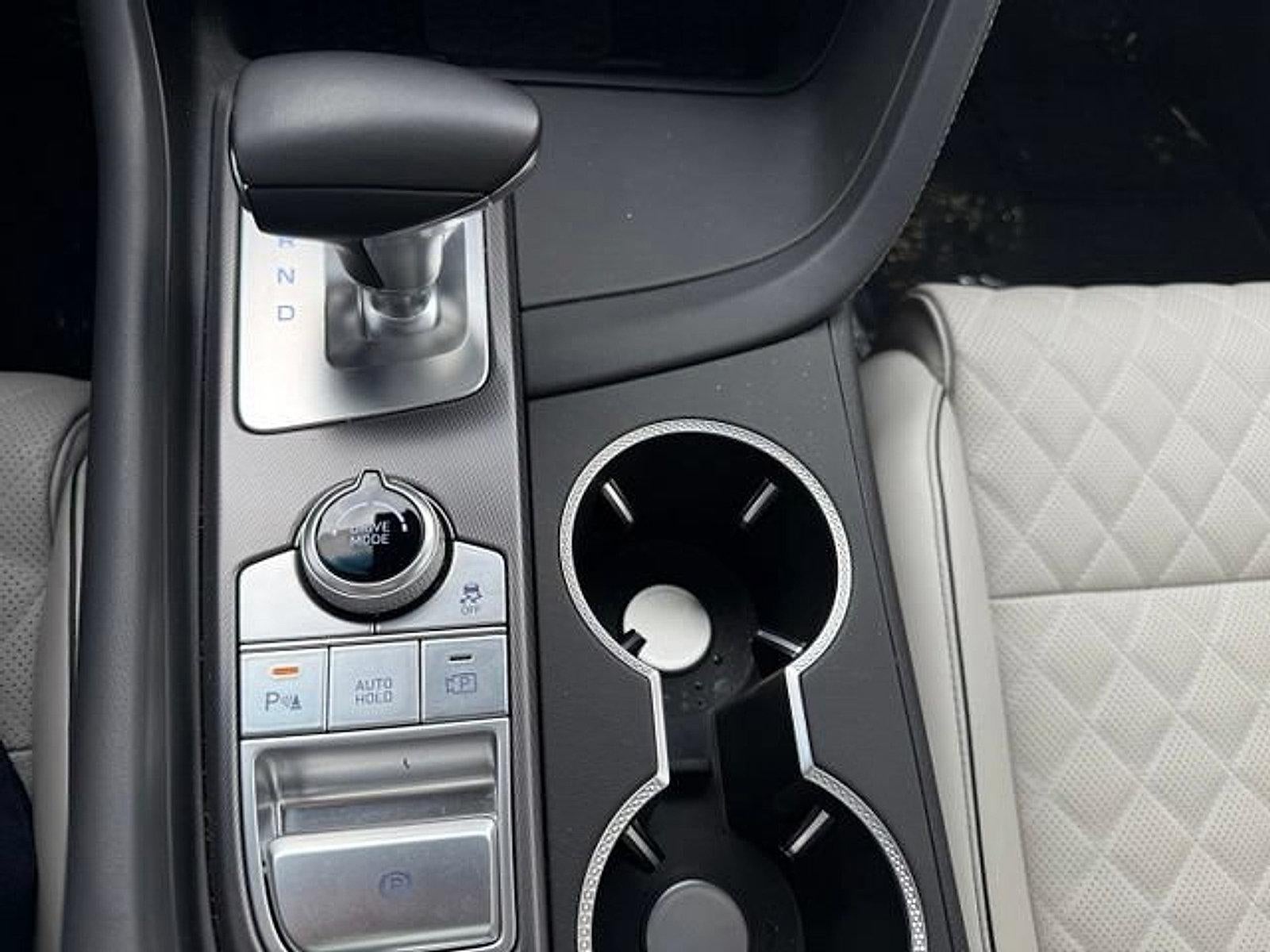 2025 Genesis G70 3.3T Sport Advanced AWD
