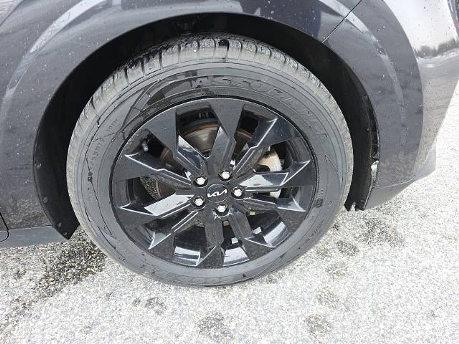 2023 Kia Carnival SX Prestige FWD