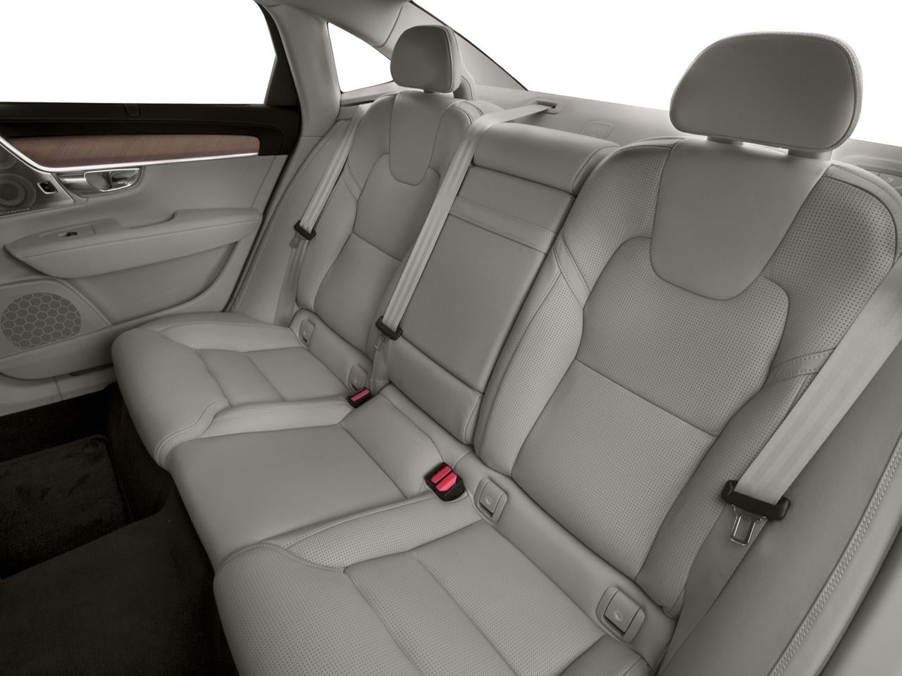 2017 Volvo S90 T6 AWD Momentum