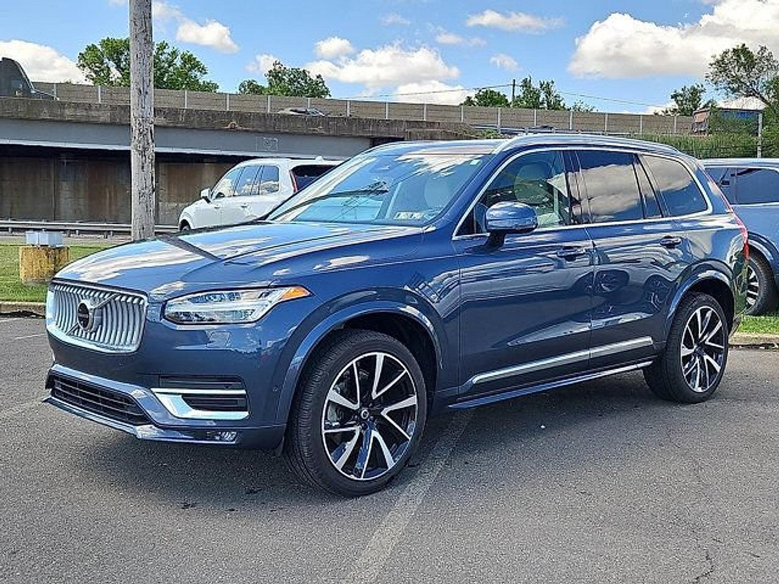 2024 Volvo XC90 B6 AWD Plus Bright Theme 7P