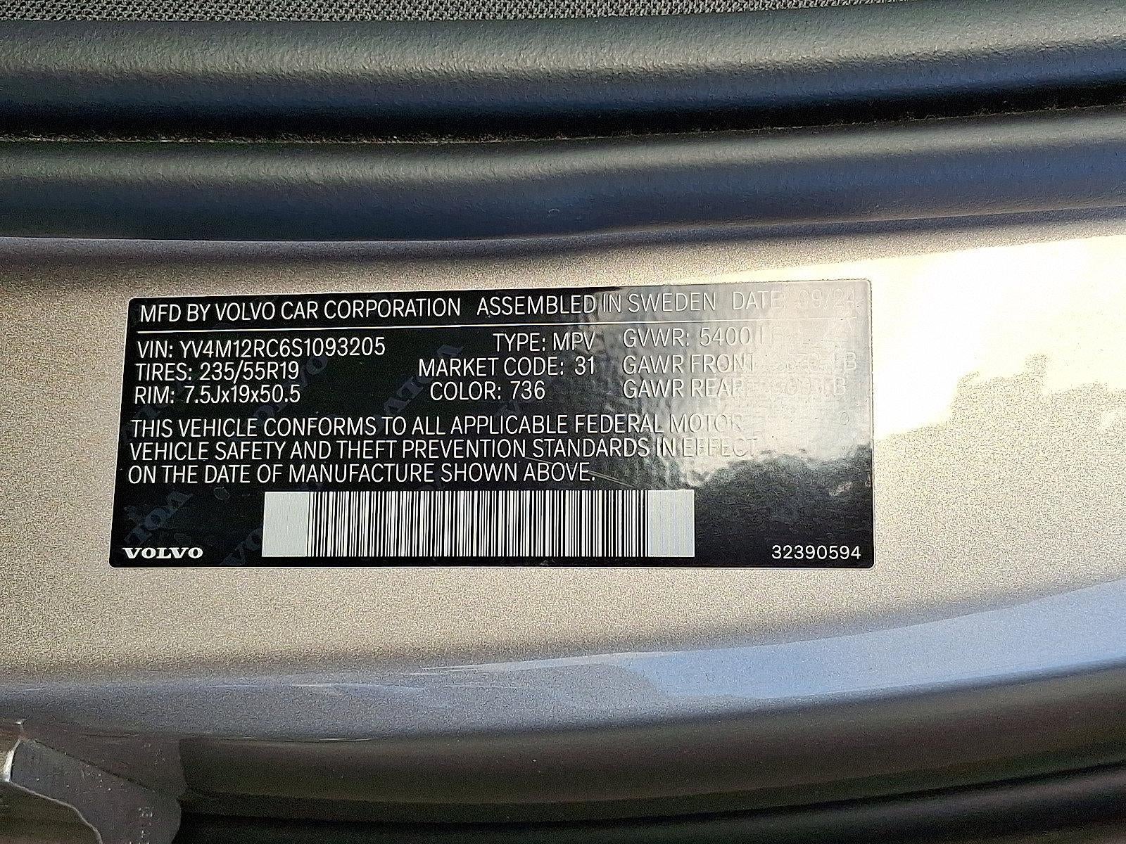 2025 Volvo XC60 B5 AWD Plus