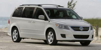 2014 Volkswagen Routan 4dr Wgn SE w/RSE & Navigation