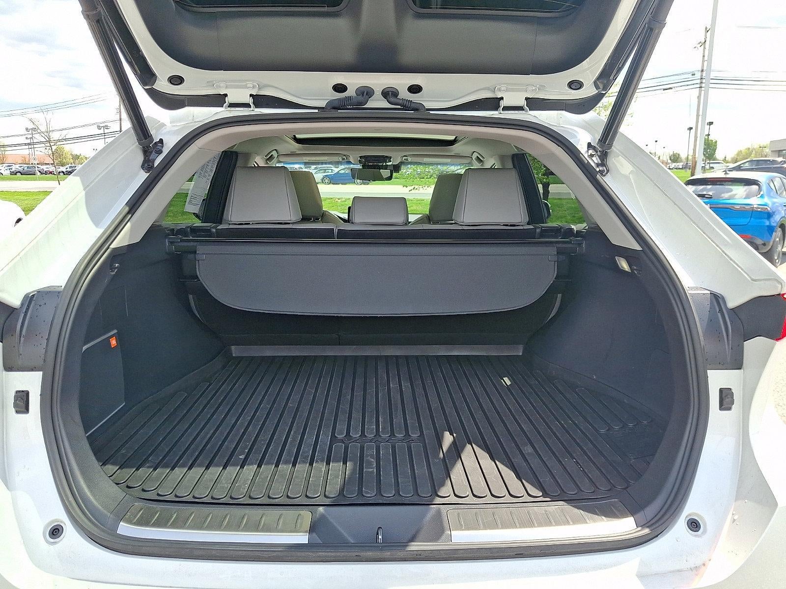 2023 Toyota Venza Limited AWD (GS)