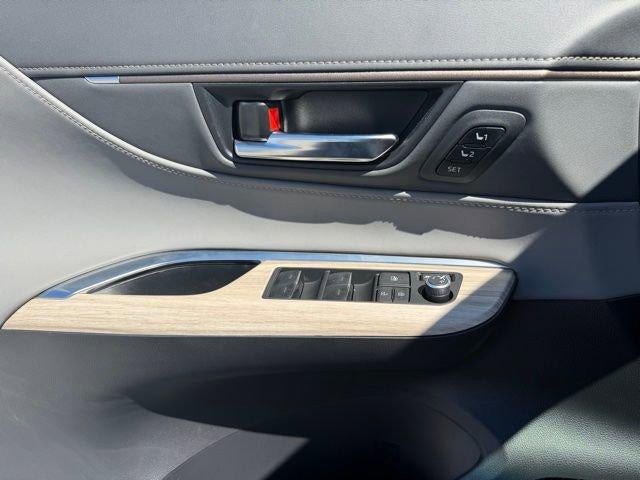 2023 Toyota Venza Limited AWD (GS)