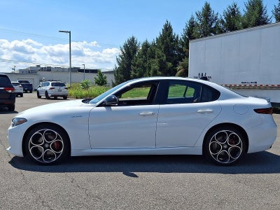 2022 Alfa Romeo Giulia Veloce AWD