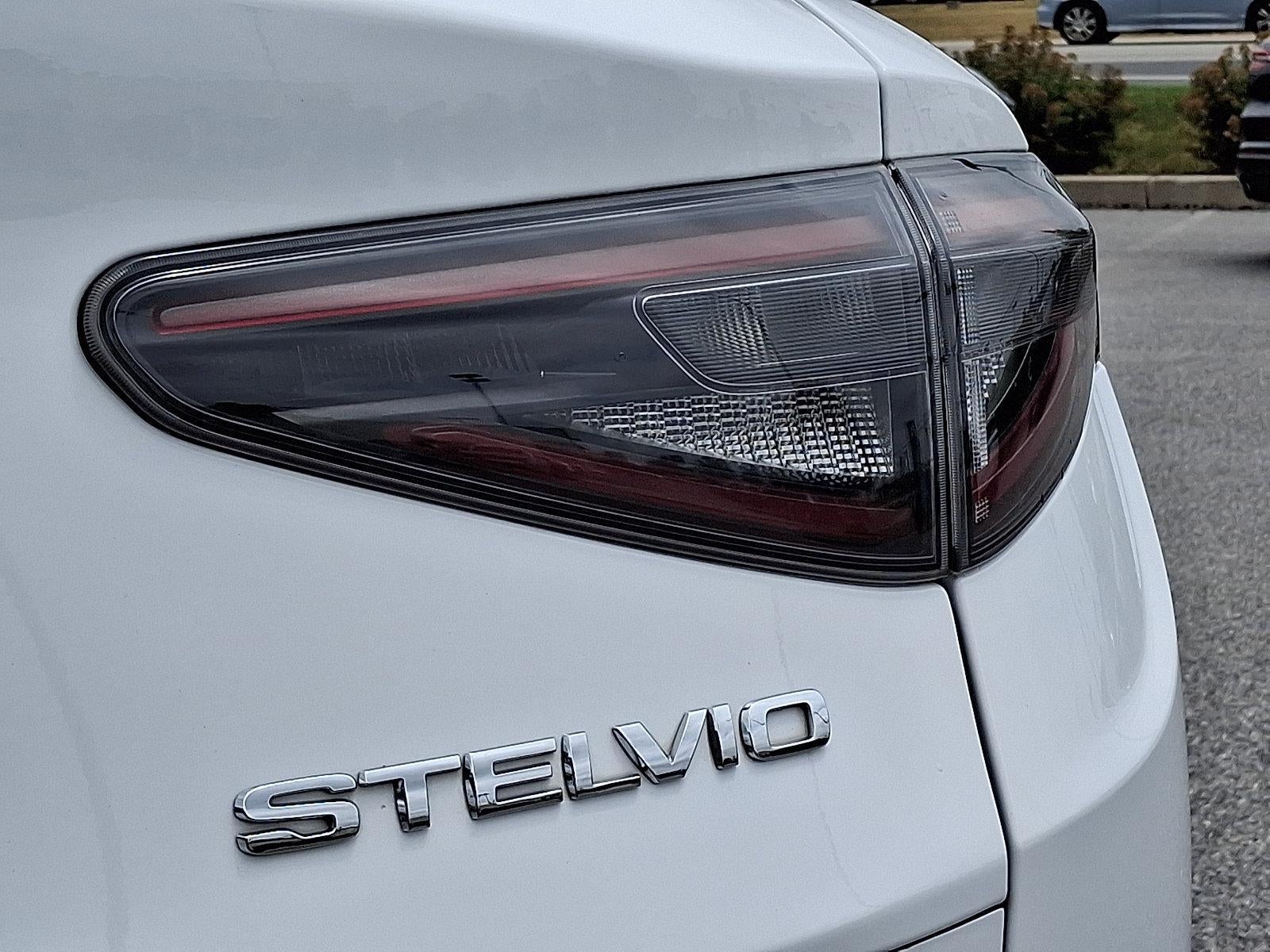 2024 Alfa Romeo Stelvio Veloce AWD