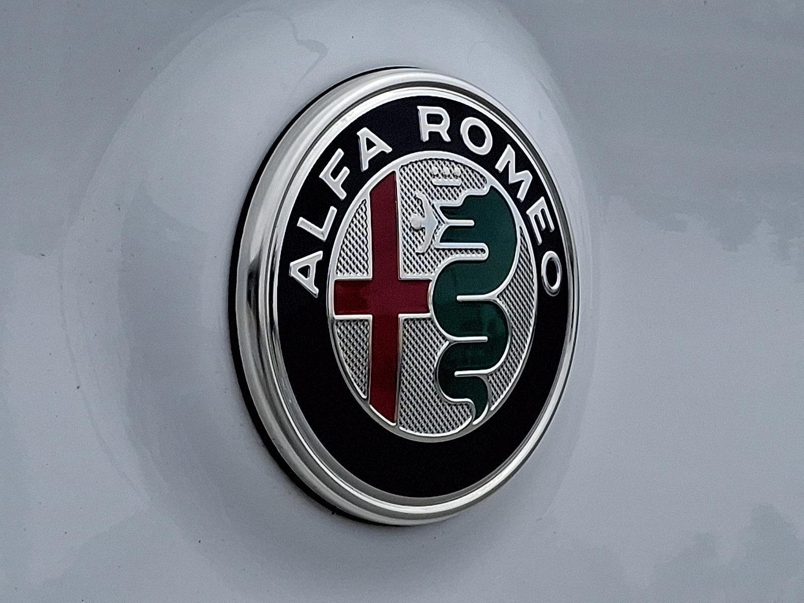 2024 Alfa Romeo Stelvio Veloce AWD