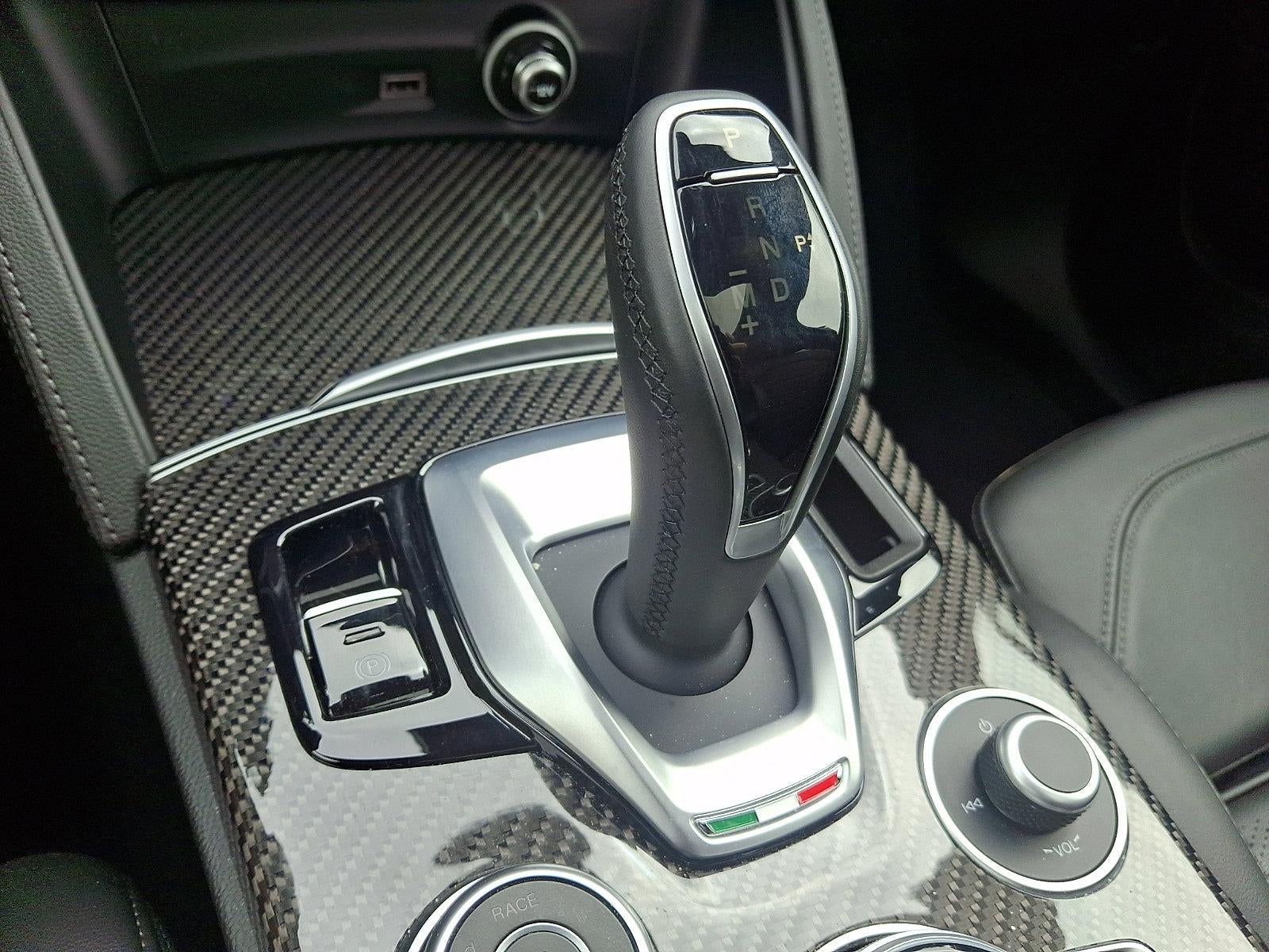 2022 Alfa Romeo Stelvio Quadrifoglio AWD