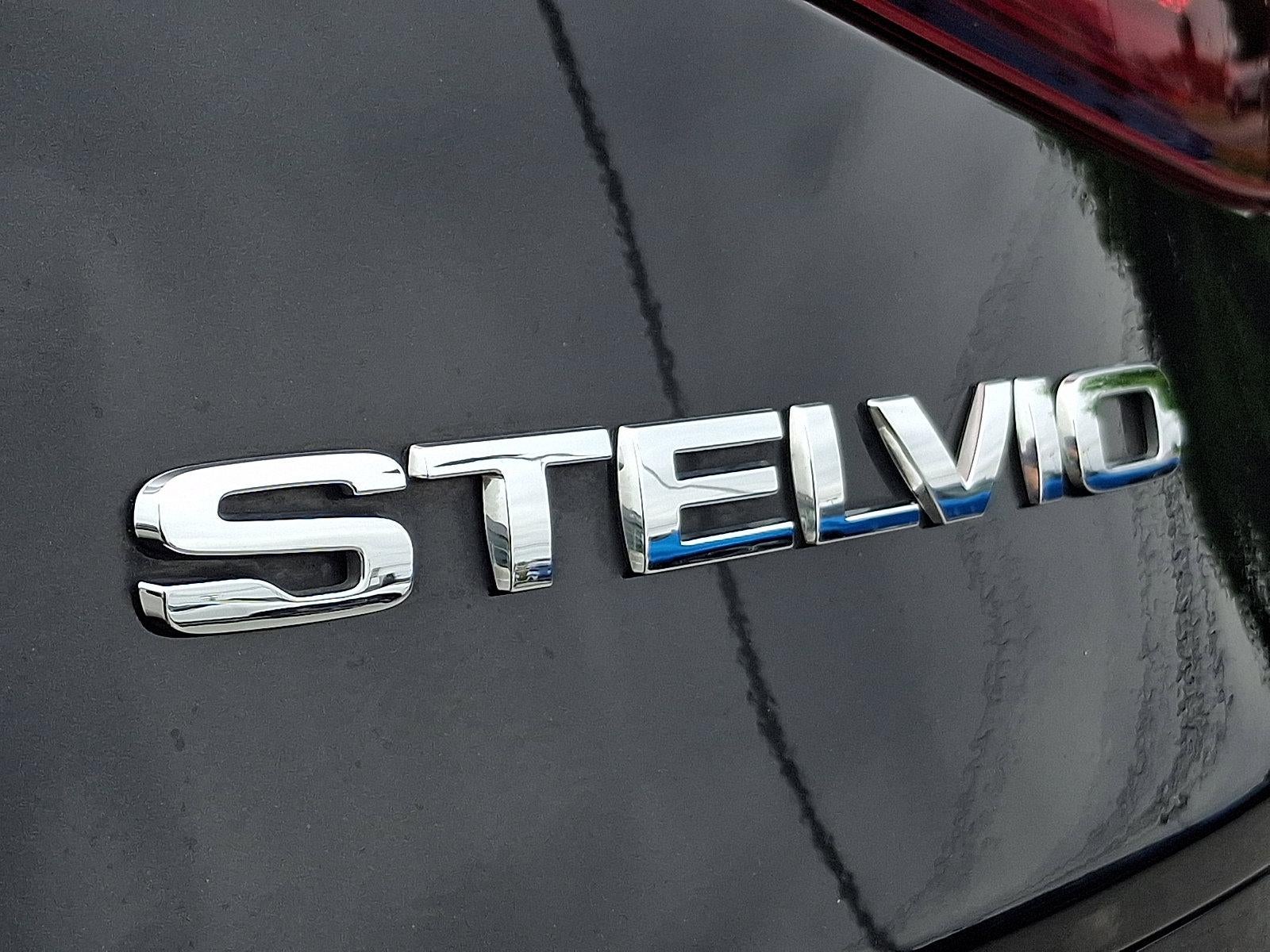 2022 Alfa Romeo Stelvio Quadrifoglio AWD