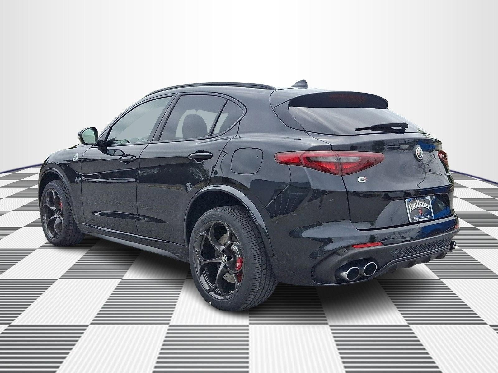 2022 Alfa Romeo Stelvio Quadrifoglio AWD