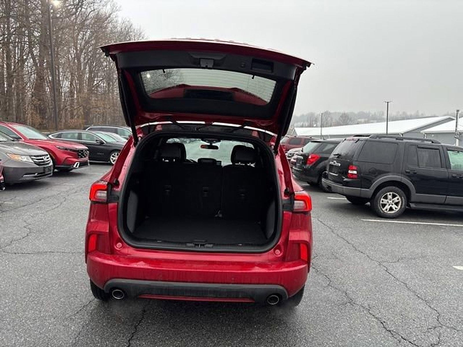 2023 Ford Escape ST-Line AWD