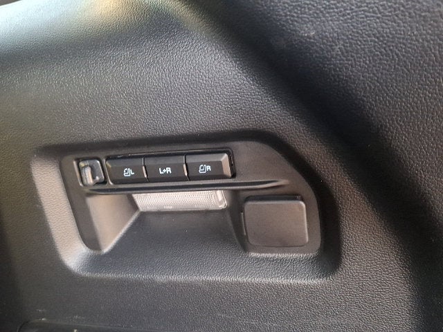 2025 Ford Explorer ST RWD