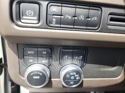 2021 GMC Yukon XL 4WD 4dr SLT