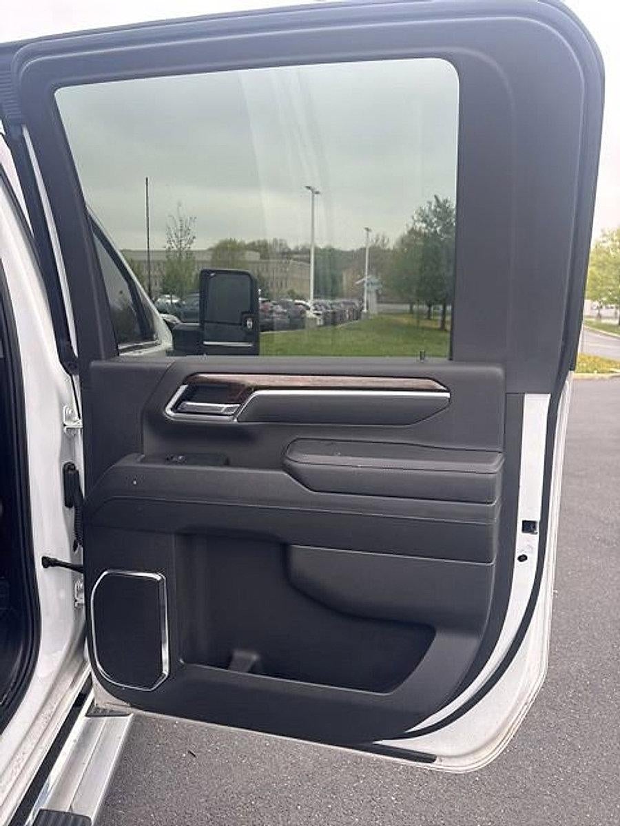 2025 GMC Sierra 2500 HD Crew Cab Long Box 4-Wheel Drive SLE