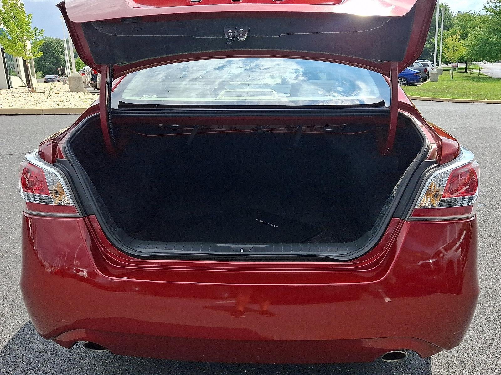 2015 Nissan Altima 4dr Sdn I4 2.5 S
