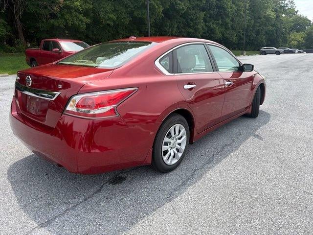 2015 Nissan Altima 4dr Sdn I4 2.5 S