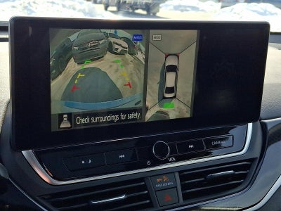 2023 Nissan Altima 2.0 SR Sedan