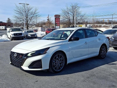 2023 Nissan Altima 2.0 SR Sedan