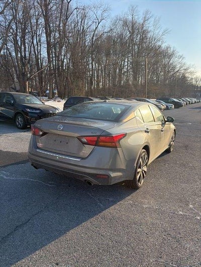 2021 Nissan Altima 2.5 SR AWD Sedan
