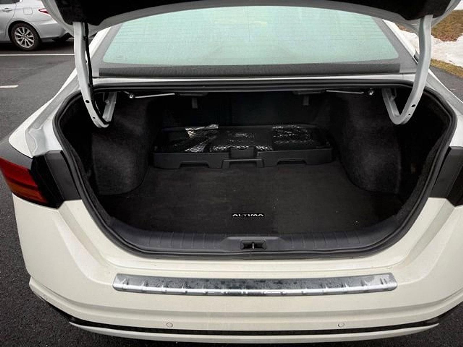 2023 Nissan Altima 2.5 SV AWD Sedan