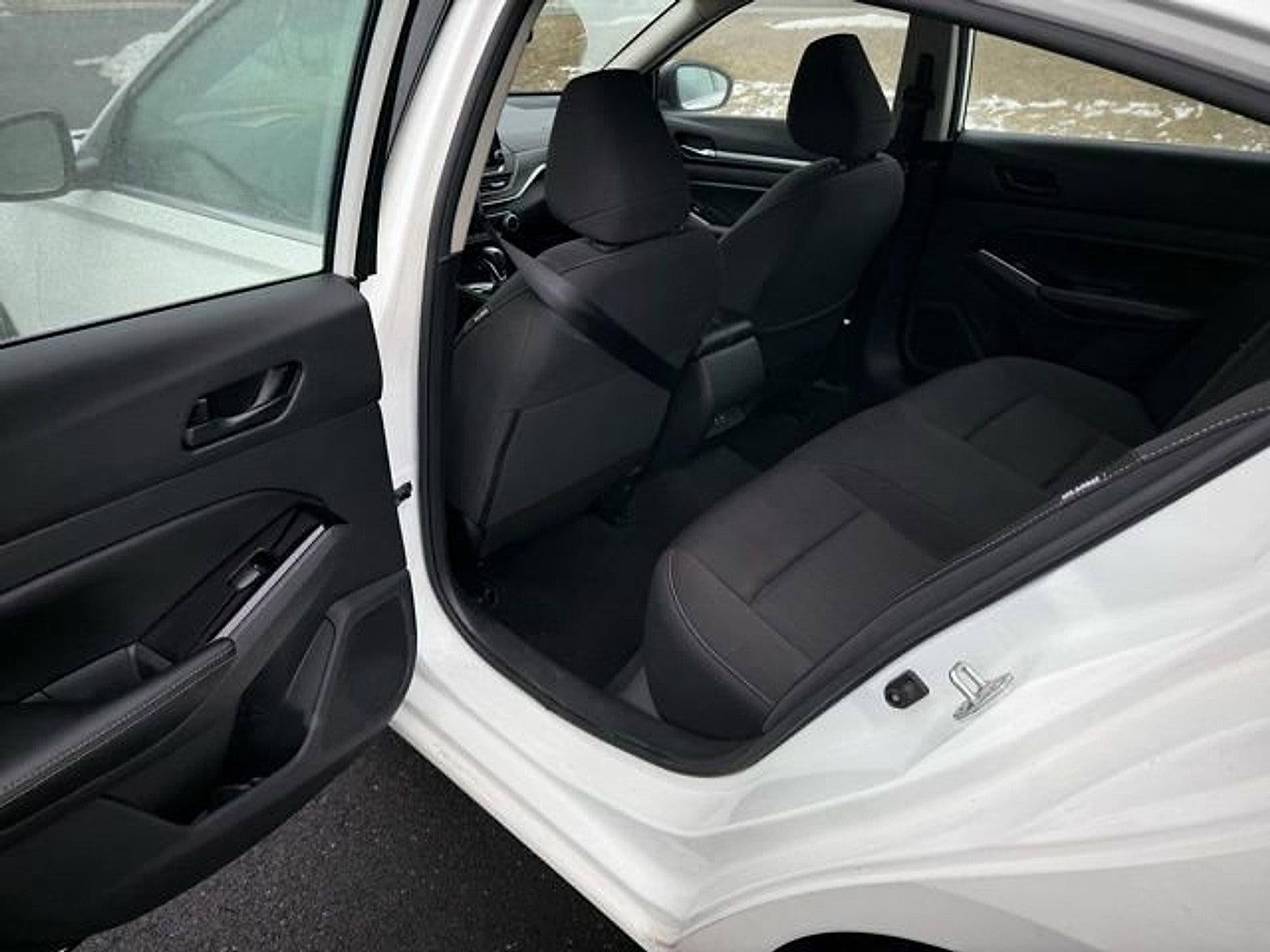 2023 Nissan Altima 2.5 SV AWD Sedan