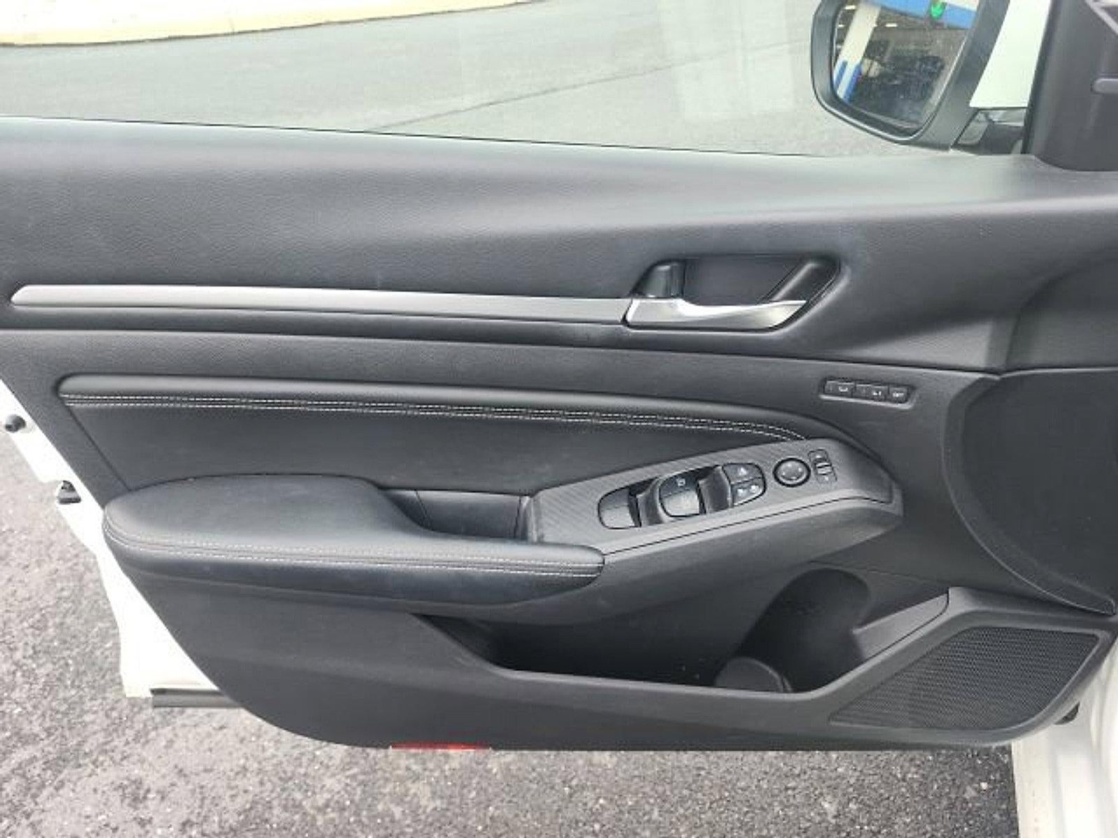 2019 Nissan Altima 2.5 Platinum AWD Sedan